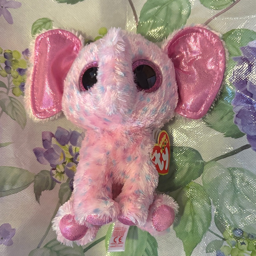 SPECIAL BUNDLE: Cute TY beanie boos bundle of 5!
